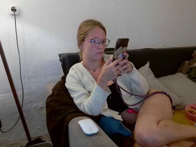 LeniFuchs live cam on BongaCams