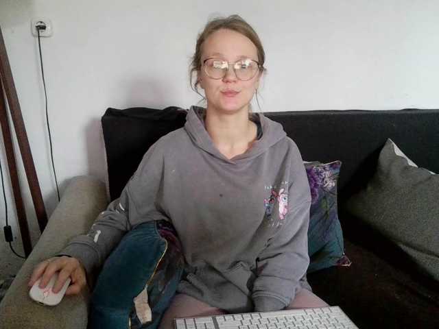 LeniFuchs live cam on BongaCams