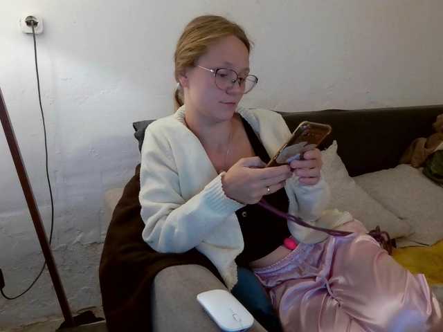 LeniFuchs live cam on BongaCams