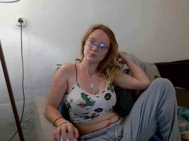 LeniFuchs webcam