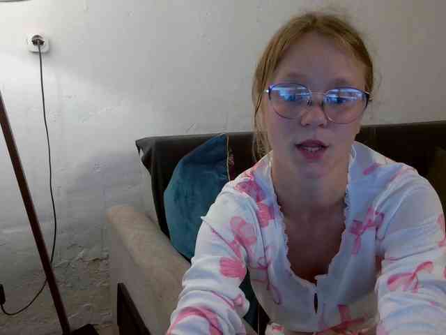 LeniFuchs webcam