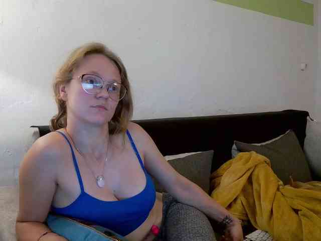 LeniFuchs webcam