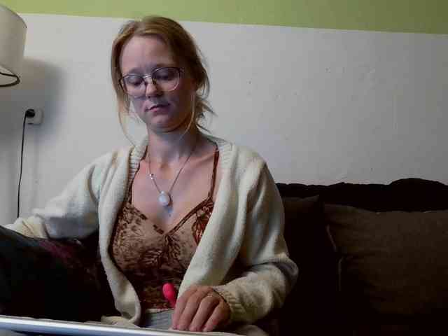LeniFuchs webcam