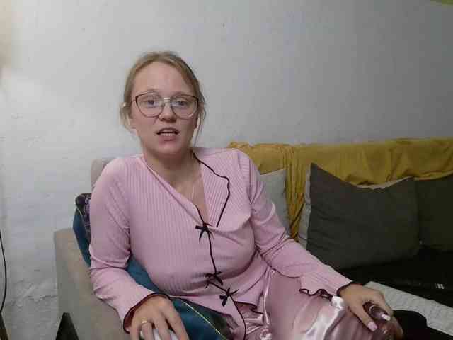 LeniFuchs webcam