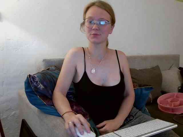 LeniFuchs webcam