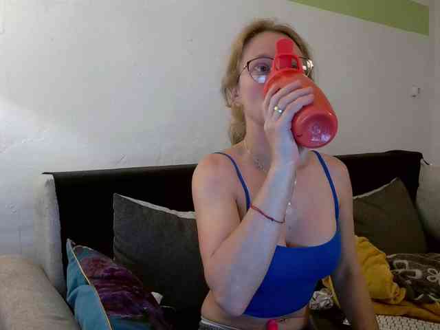 LeniFuchs webcam