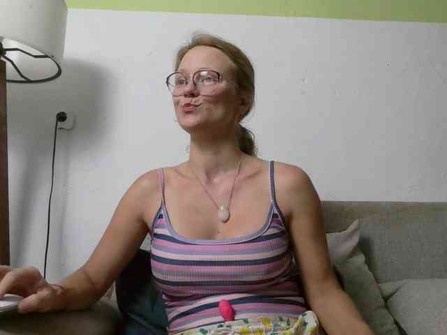 LeniFuchs webcam