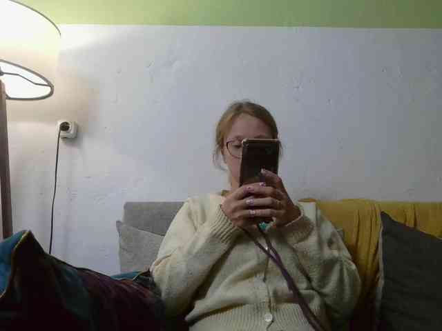 LeniFuchs webcam