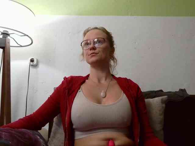 LeniFuchs webcam