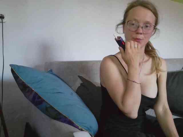 Model: LeniFuchs