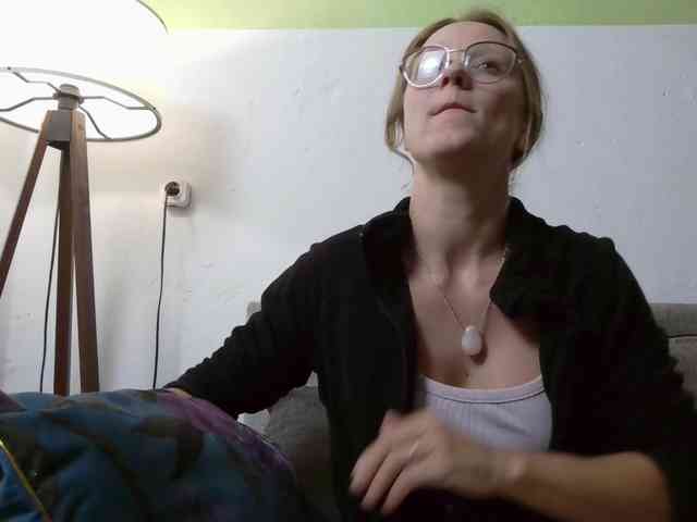 LeniFuchs webcam