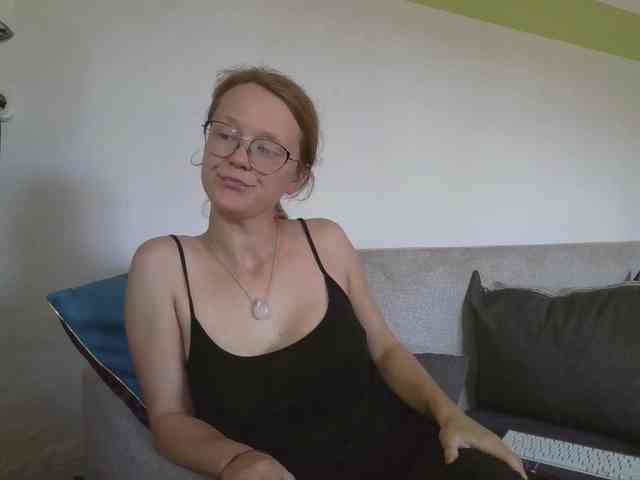 Model: LeniFuchs