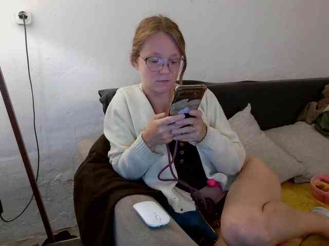 LeniFuchs webcam