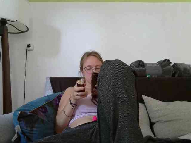 LeniFuchs webcam