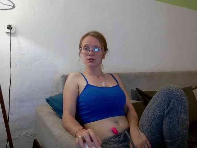 LeniFuchs webcam