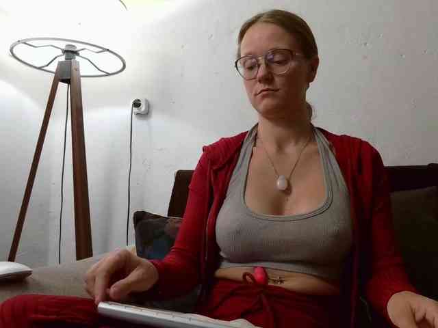 LeniFuchs webcam