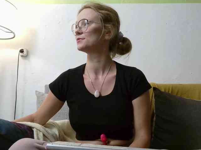 LeniFuchs webcam