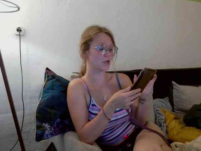 LeniFuchs webcam
