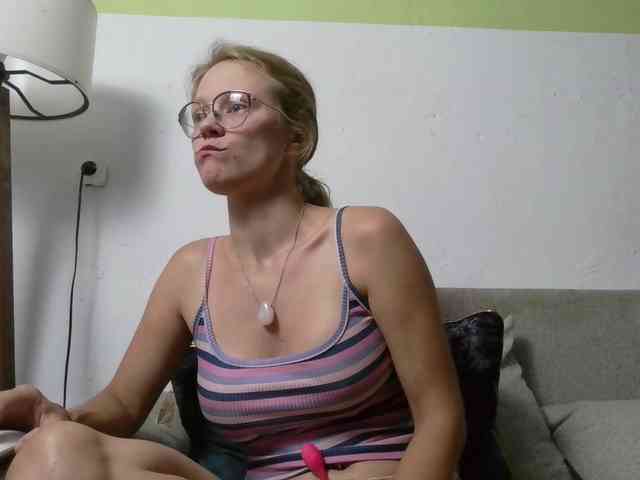 LeniFuchs webcam