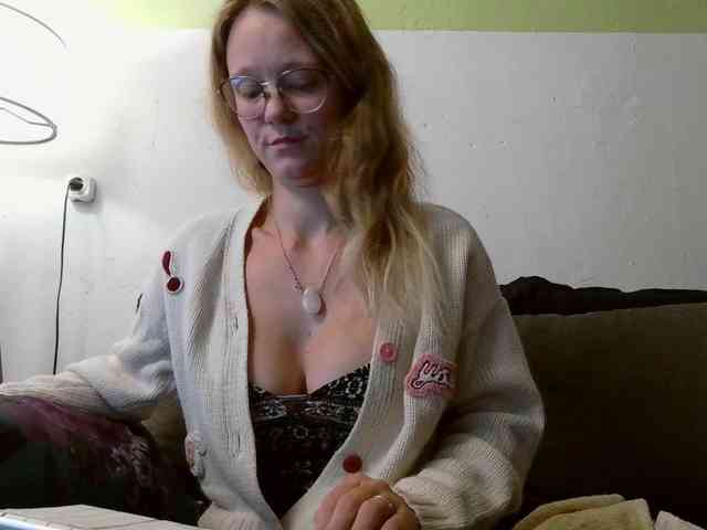 LeniFuchs webcam