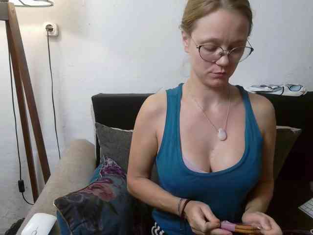LeniFuchs webcam