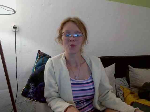 LeniFuchs webcam