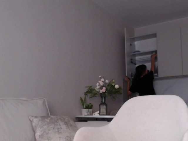 LilianaL live cam on BongaCams