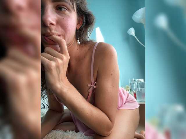 LilianaL live cam on BongaCams