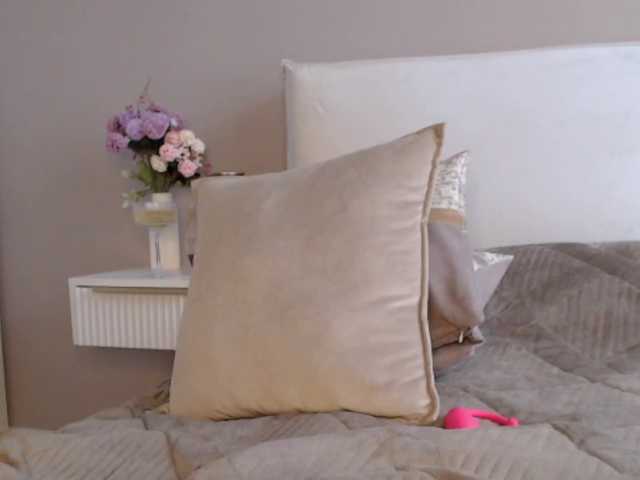 LilianaL live cam on BongaCams