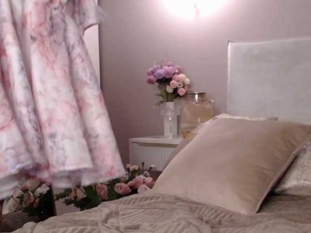 LilianaL live cam on BongaCams