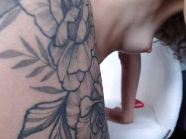 LilianaL live cam on BongaCams