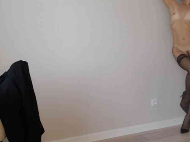 LilianaLove webcam