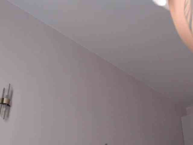 LilianaLove webcam