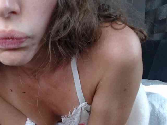 LilianaLove webcam