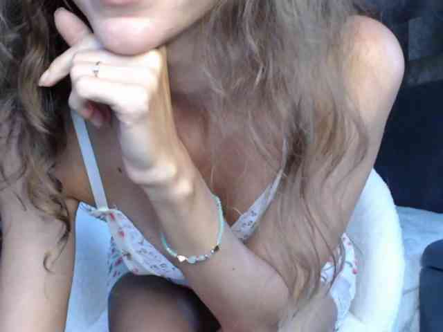 LilianaLove webcam