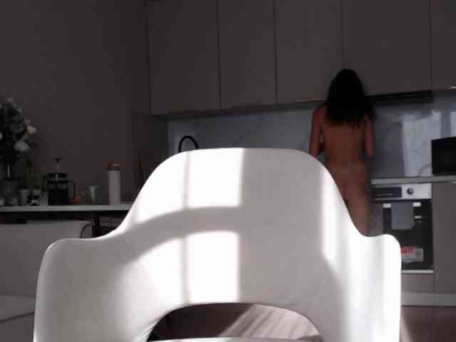 LilianaLove webcam