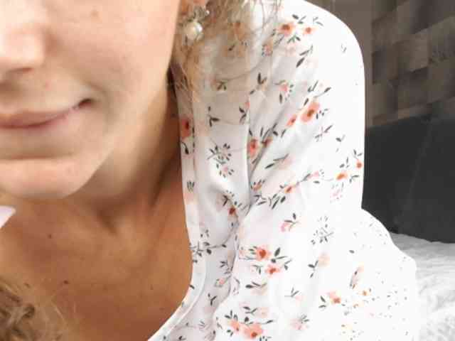 LilianaLove webcam