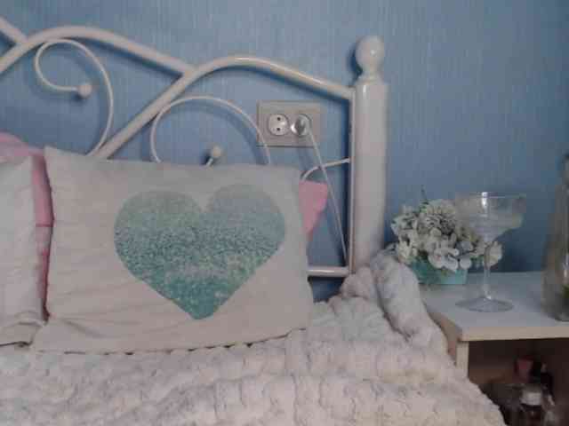 LilianaLove webcam