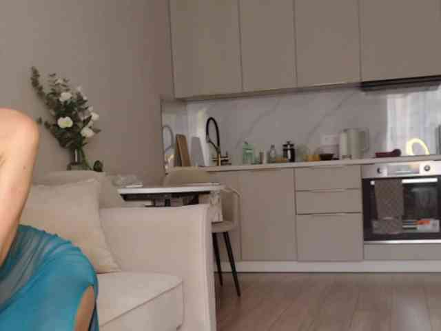 LilianaLove webcam