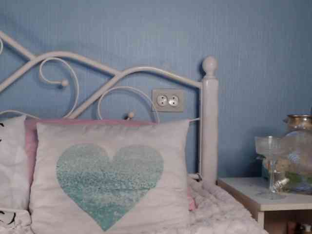 LilianaLove webcam