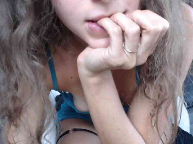 LilianaLove webcam