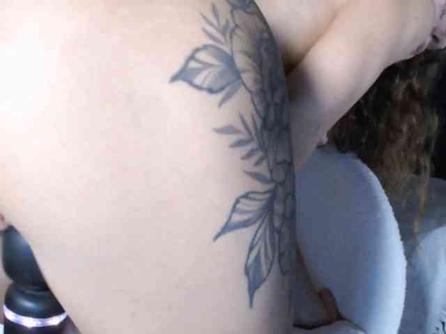 LilianaL LilianaL