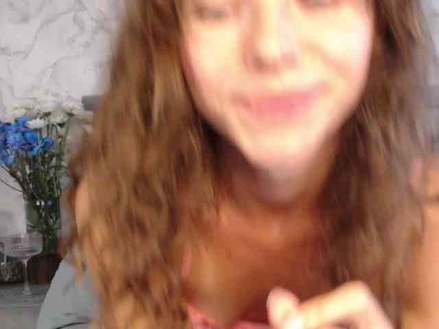 LilianaLove webcam