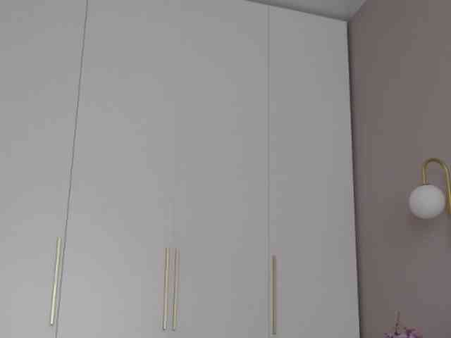 LilianaLove webcam