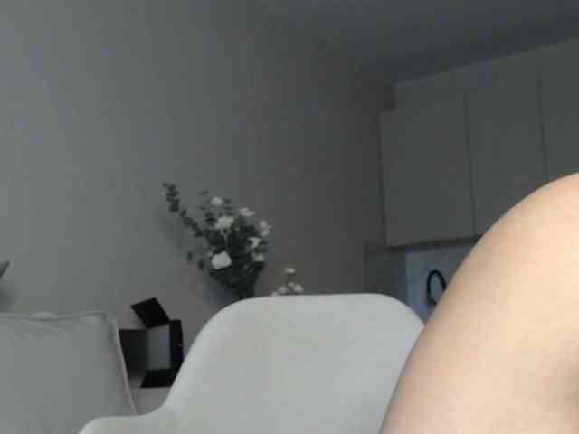 LilianaLove webcam