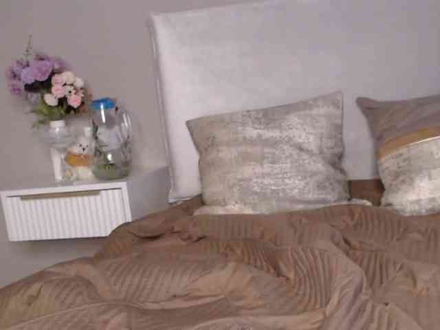 LilianaLove webcam