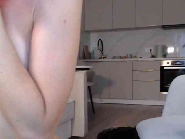 LilianaLove webcam