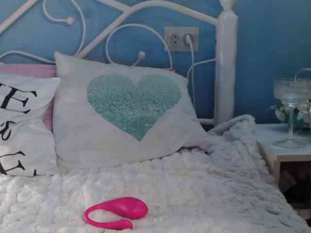 LilianaLove webcam