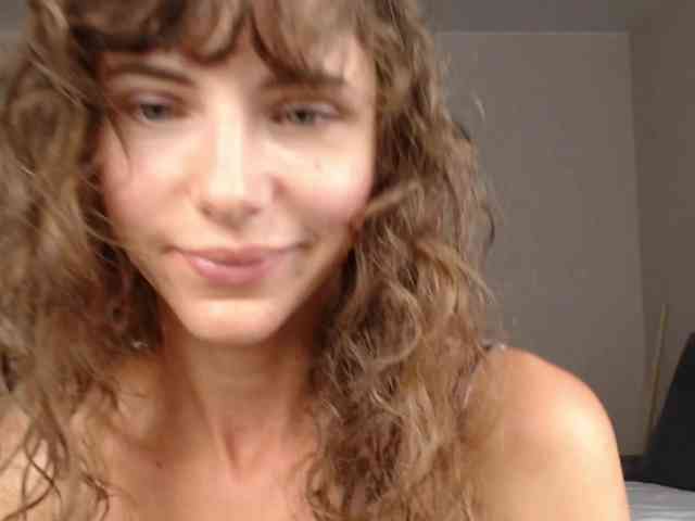 LilianaLove webcam