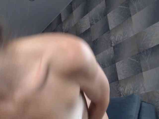 LilianaLove webcam